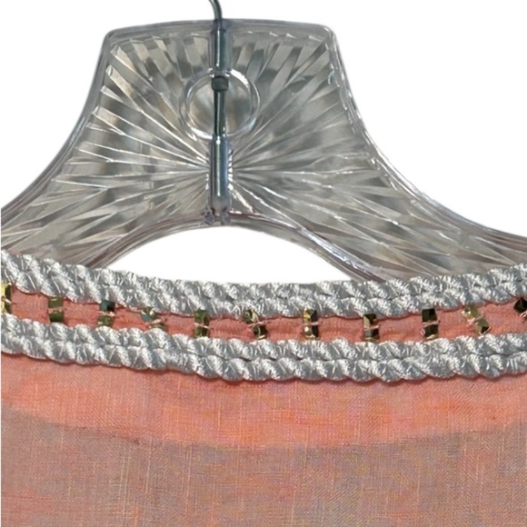 Lilly Pulitzer 100% linen Amelia Island Resort Top - Picture 9 of 12